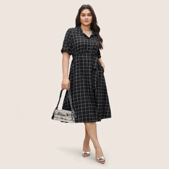 BloomChic Dresses & Skirts - NWT BloomChic Black Windowpane Midi Shirt Dress with Tie Waist